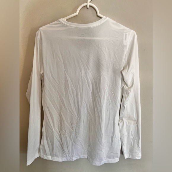 Nike Dri Fit Long Sleeve Performance Top White Training Shirt Women’s Size XL - Picture 4 of 5
